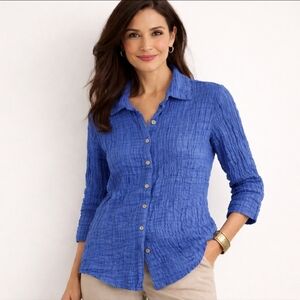 Chico's Sheer Blue Button-Up Crinkle Shirt Size 1  100% Linen